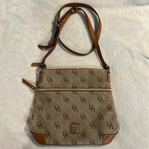 DB logo crossbody
